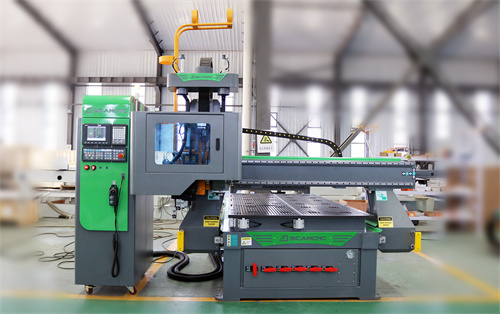 The control method and main application of woodworking cnc router machine