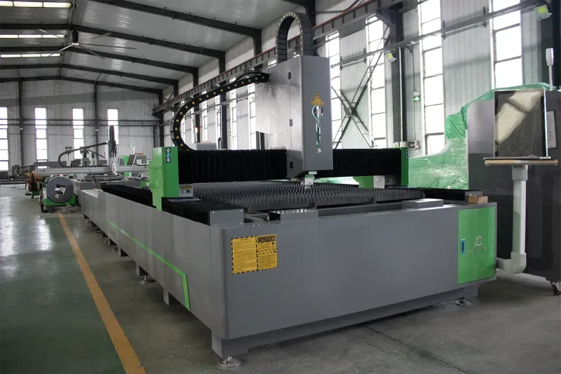 High Efficiency 3015FE Fiber Laser Cutting Machine with Exchange Table - Image 2